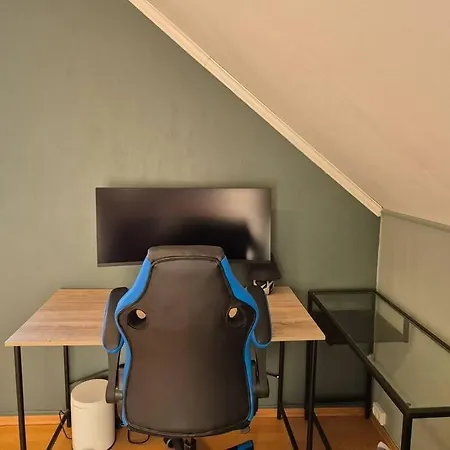 Stor Naert Sentrum Med Nydelig Utsikt! *